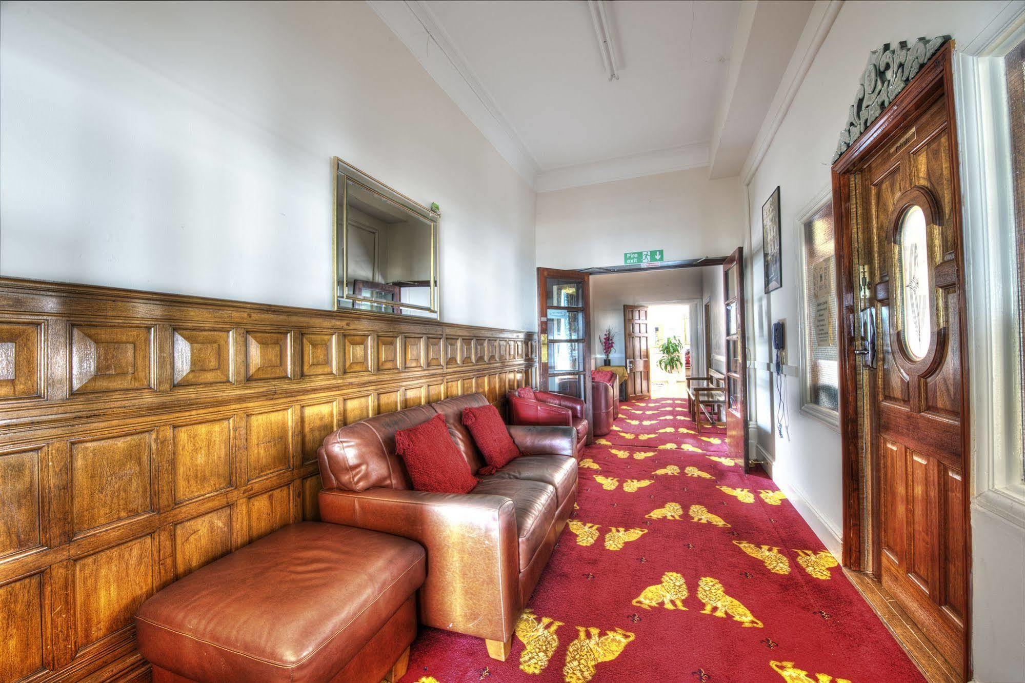 Albany Lions Hotel Eastbourne Exterior foto